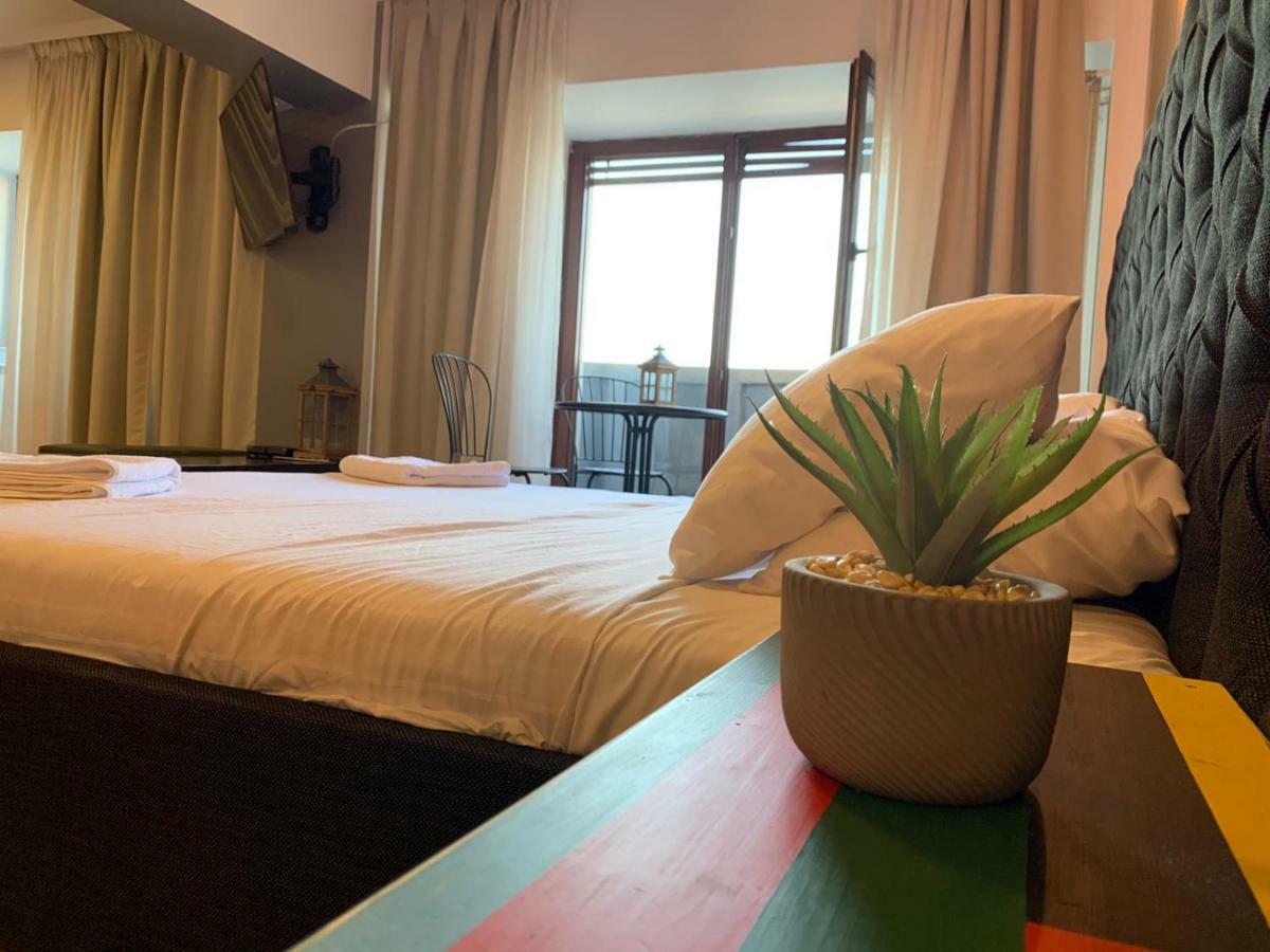Penthouse Complex Bucureşti